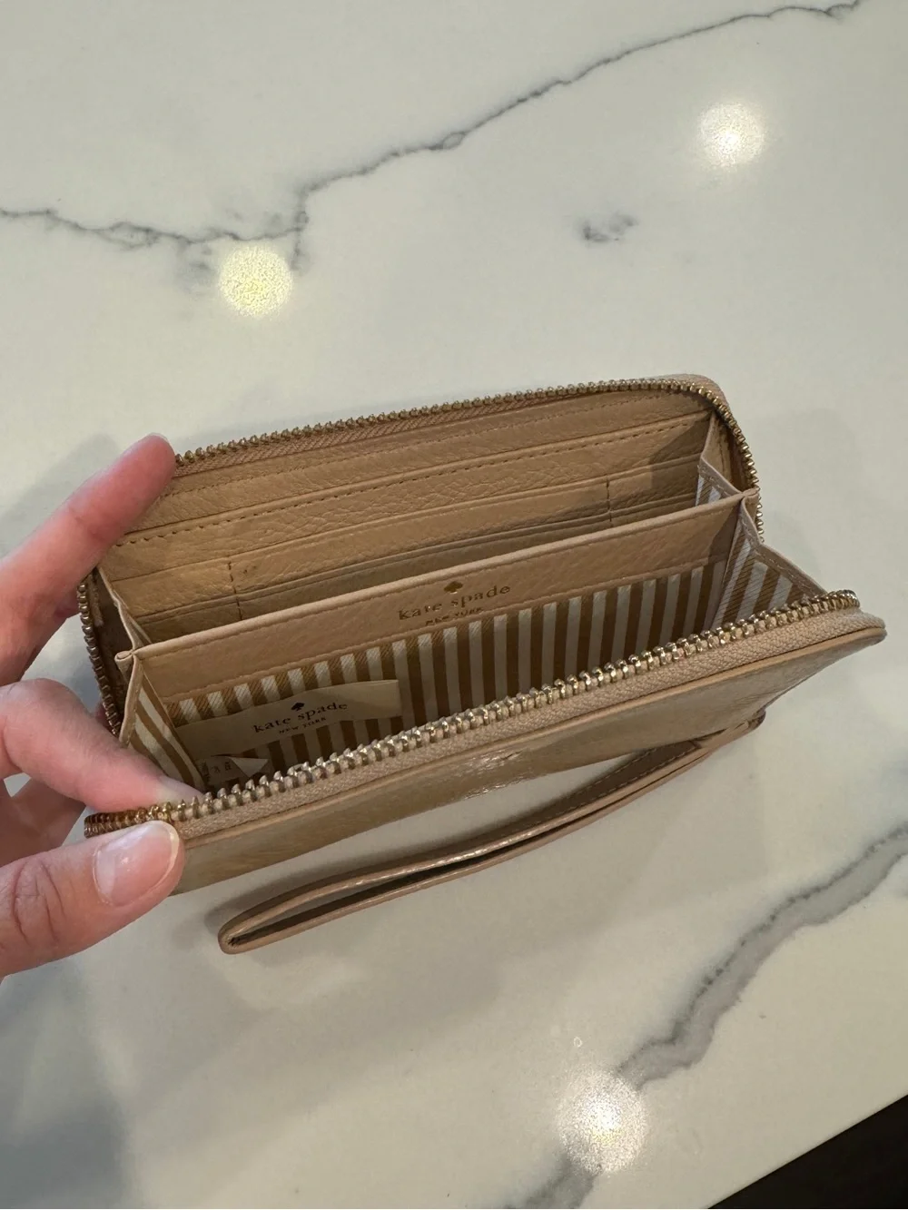 kate spade wallet secure